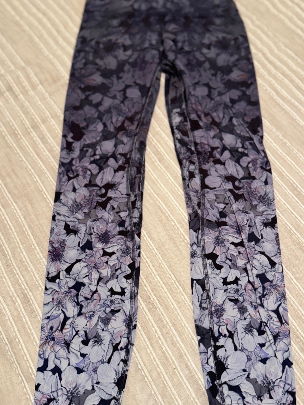 Lululemon Align Leggings- Size 4